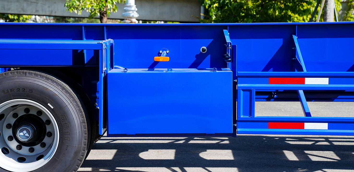 thùng đồ nghề Sơ mi rơ moóc Xương cổ cò Thaco Trailers 45' 3 trục 6 khóa (14,3m)